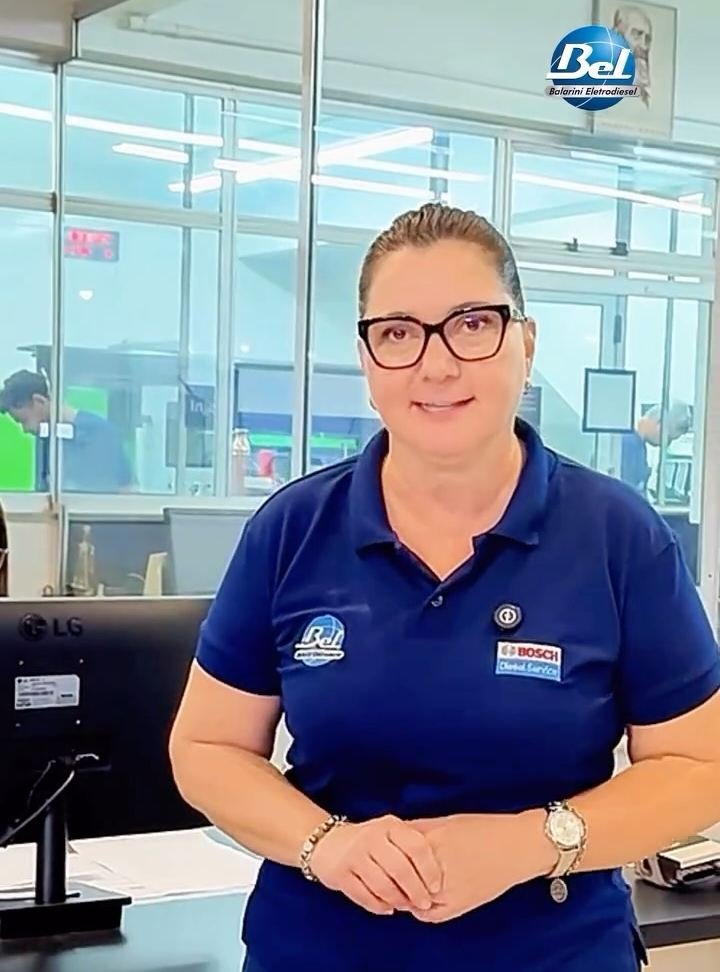 Atendimento na recepção da Bel Balarini